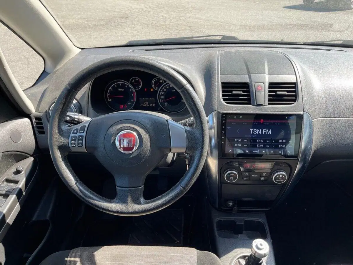Fiat Sedici usata a Sondrio (13)