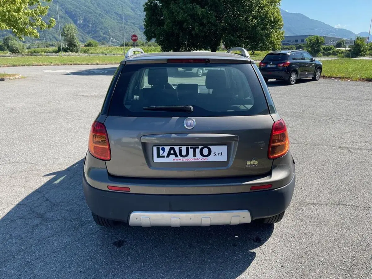 Fiat Sedici usata a Sondrio (4)