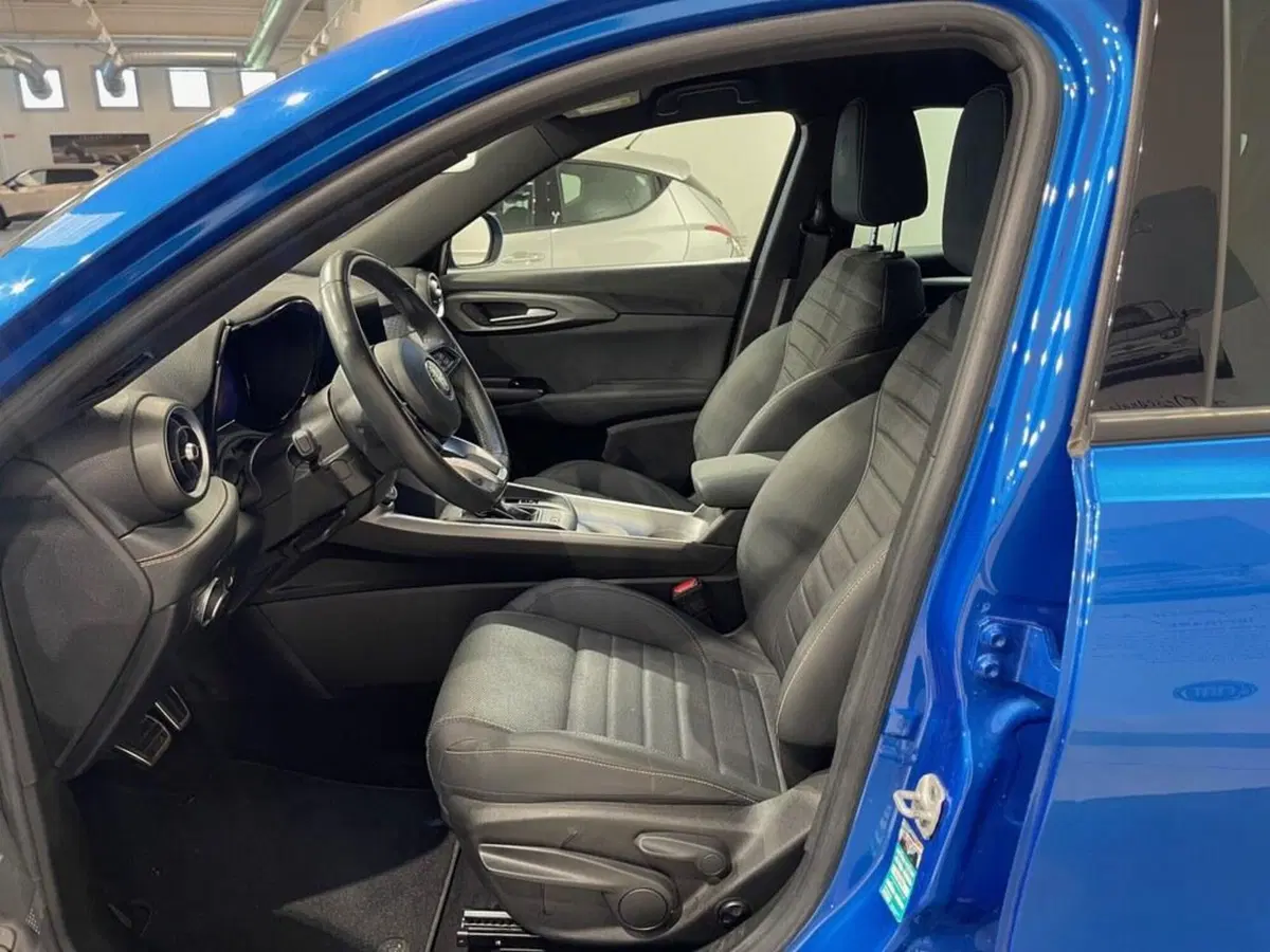 Alfa Romeo Tonale usata a Sondrio (10)