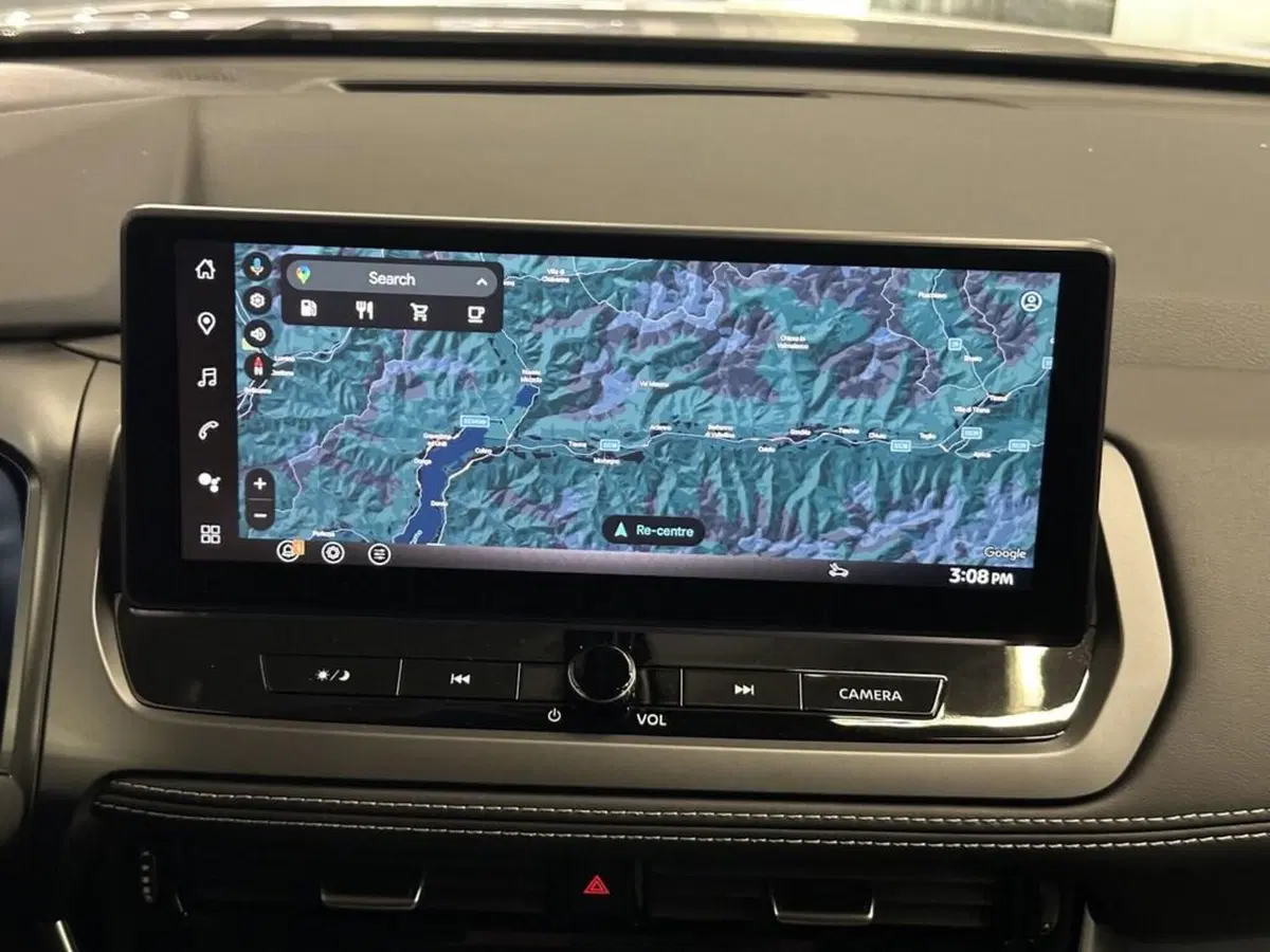 Nissan Qashqai nuova a Sondrio (15)