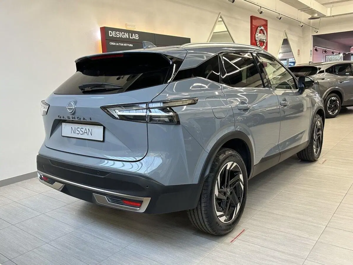 Nissan Qashqai nuova a Sondrio (4)