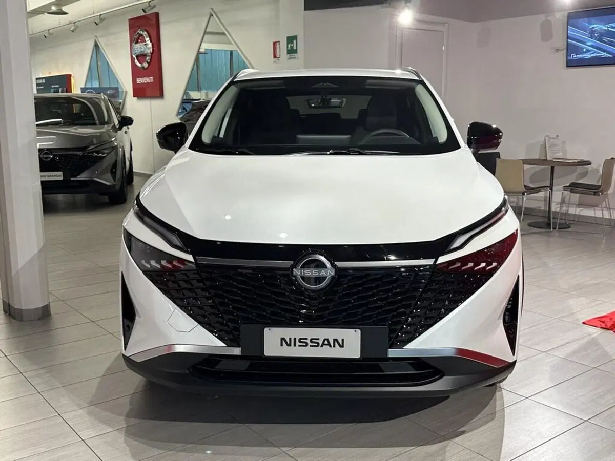 Nissan Qashqai nuova a Sondrio (7)