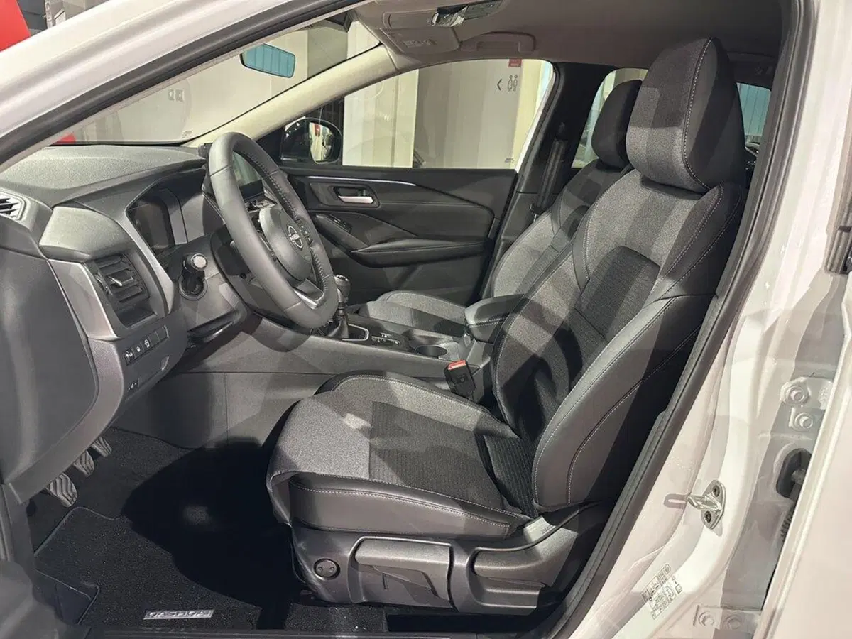 Nissan Qashqai nuova a Sondrio (9)