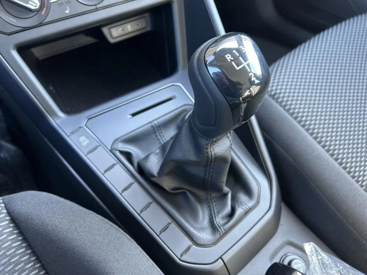 Volkswagen Polo nuova a Cuneo (12)