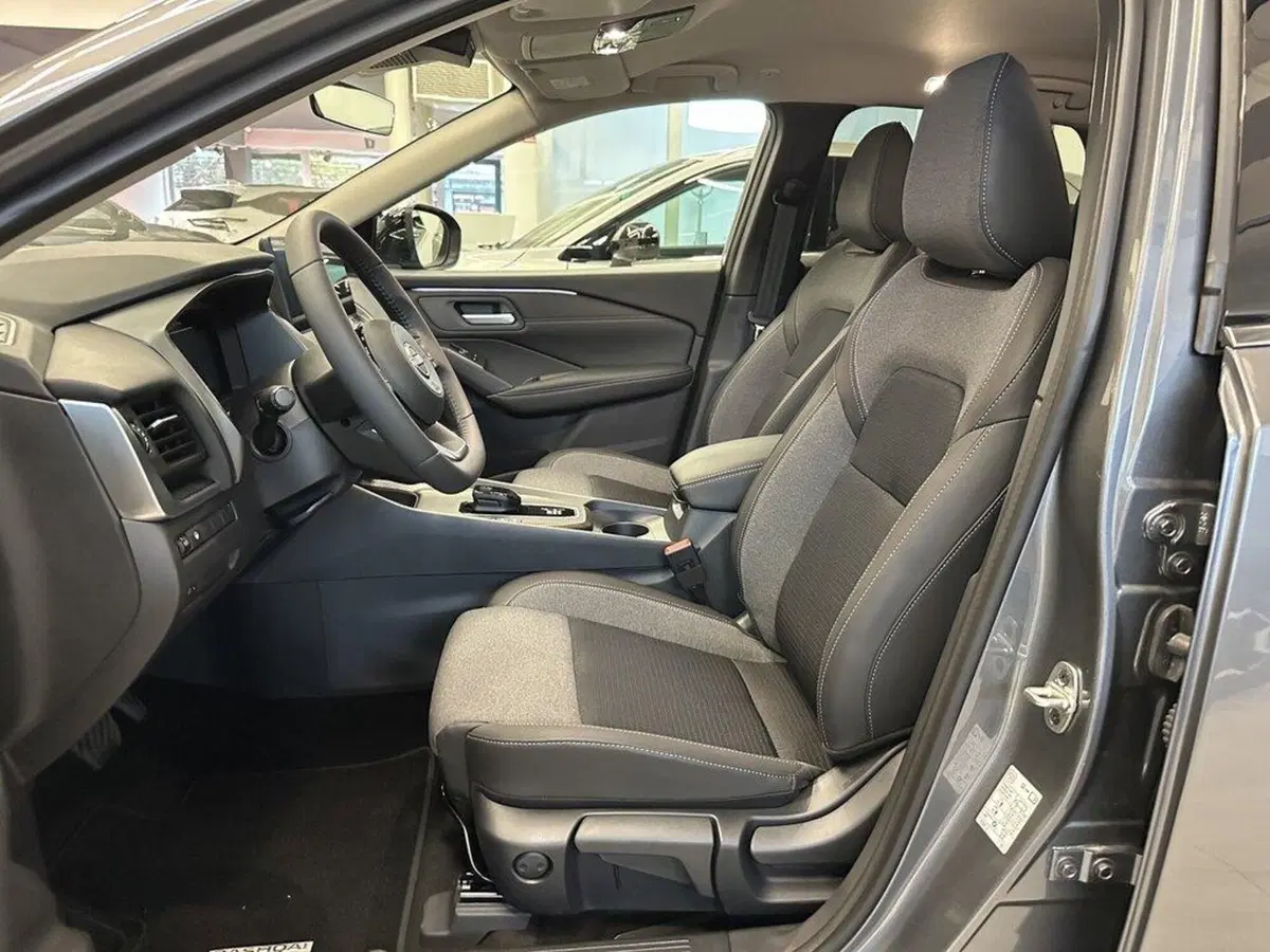 Nissan Qashqai nuova a Sondrio (10)