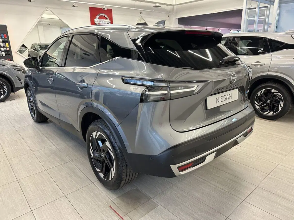 Nissan Qashqai nuova a Sondrio (3)