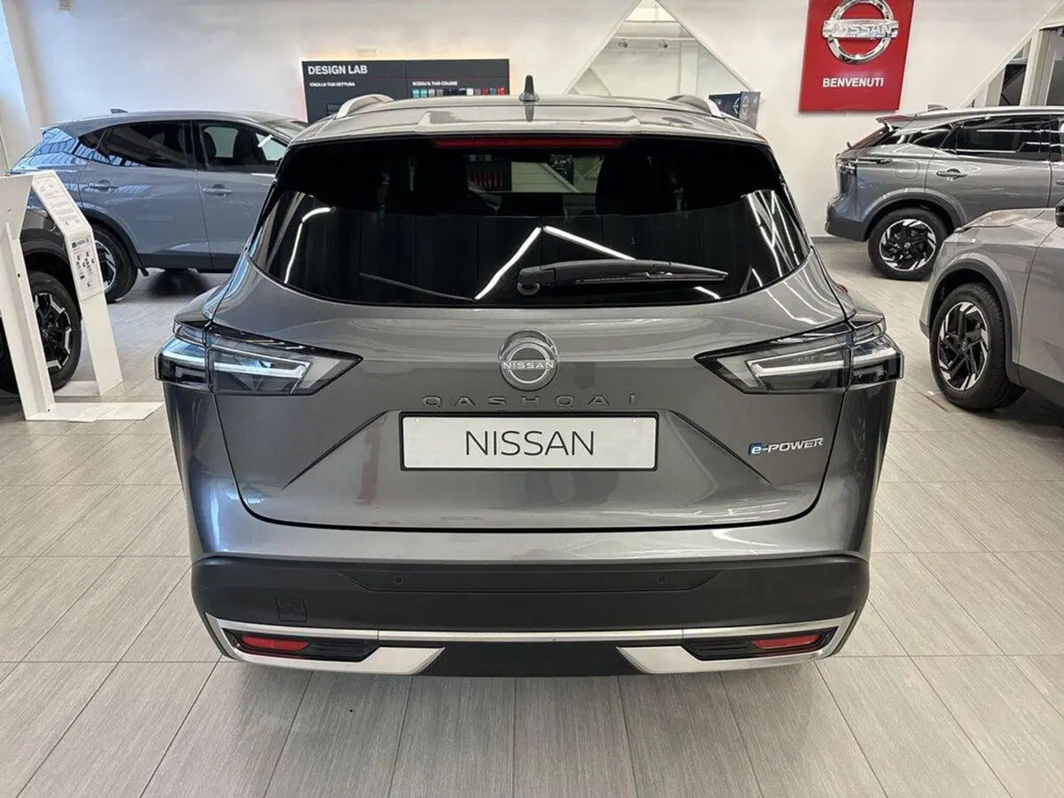 Nissan Qashqai nuova a Sondrio (4)