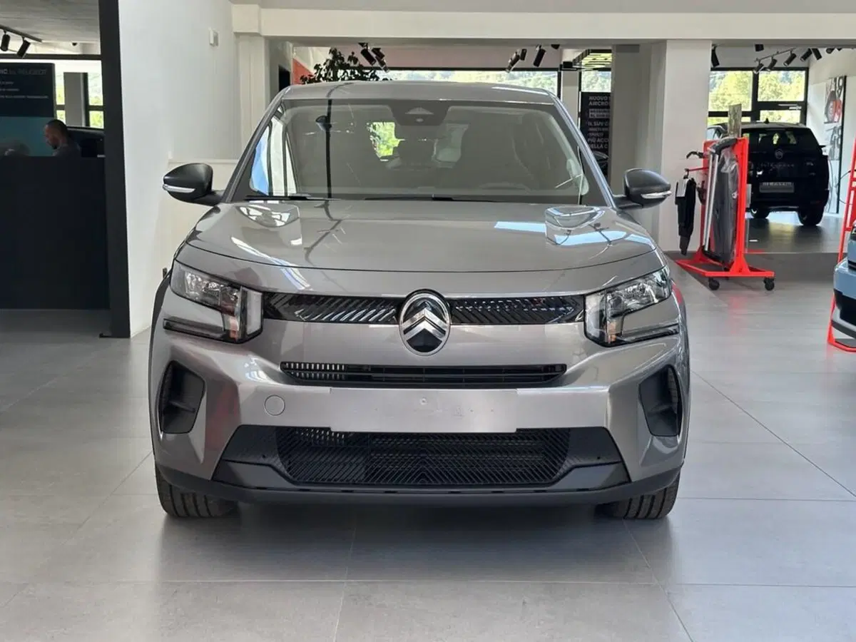 Citroen C3 nuova a Sondrio (8)