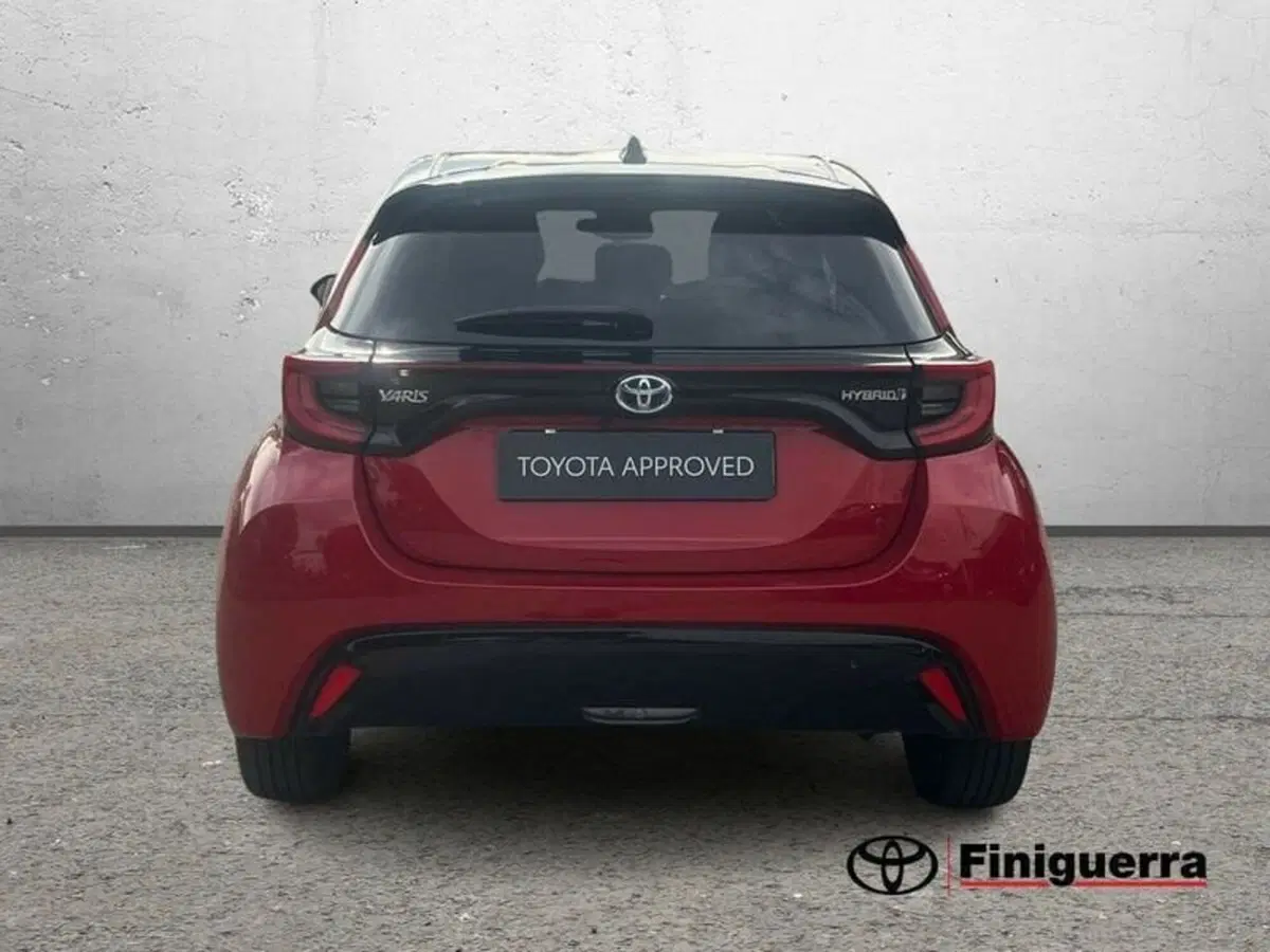 Toyota Yaris usata a Lecco (4)