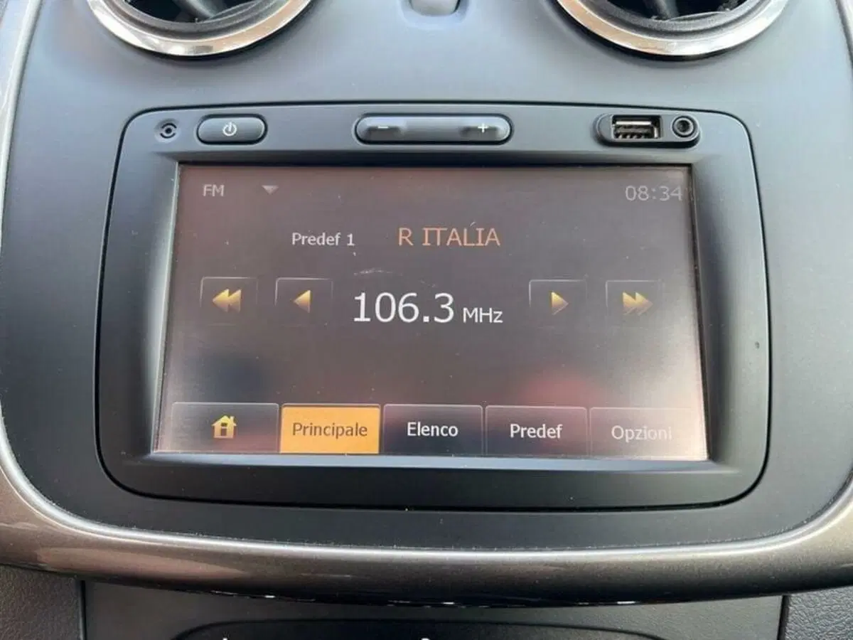 Dacia Sandero usata a Sondrio (13)