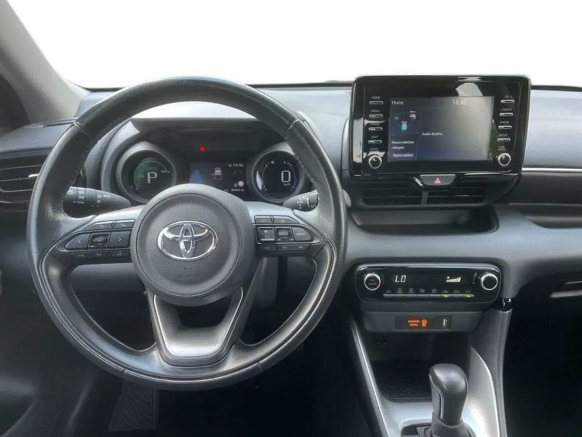 Toyota Yaris usata a Lecco (7)