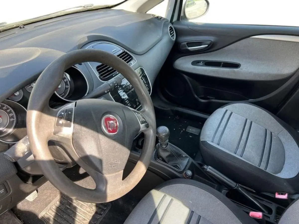 Fiat Punto Evo usata a Sondrio (6)
