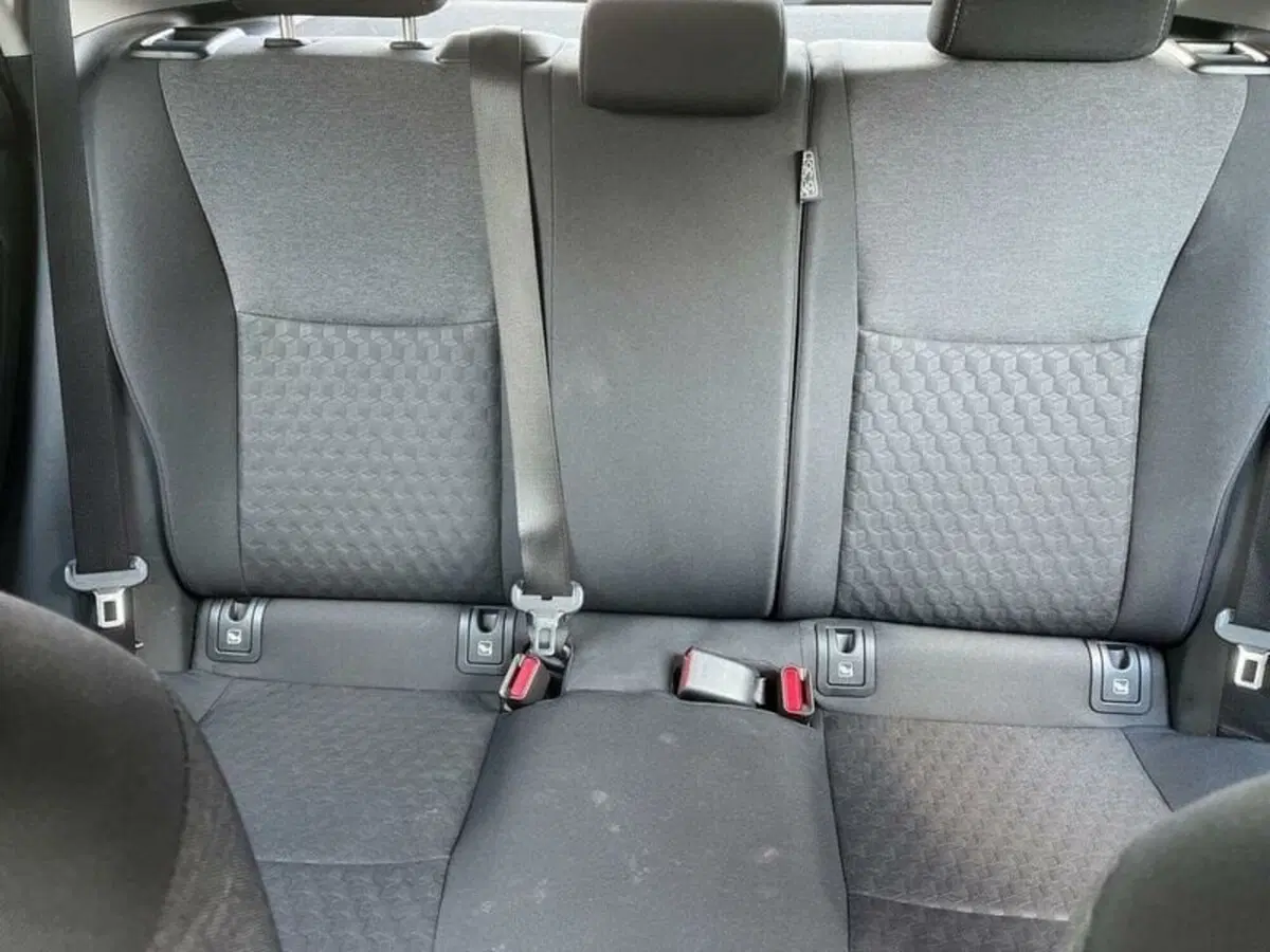 Toyota Yaris usata a Lecco (11)