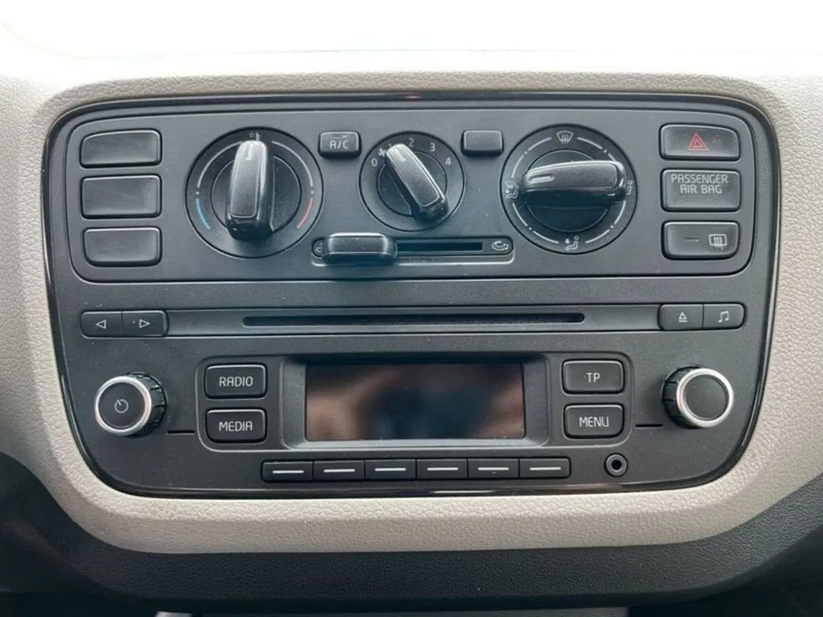 SEAT Mii usata a Sondrio (13)