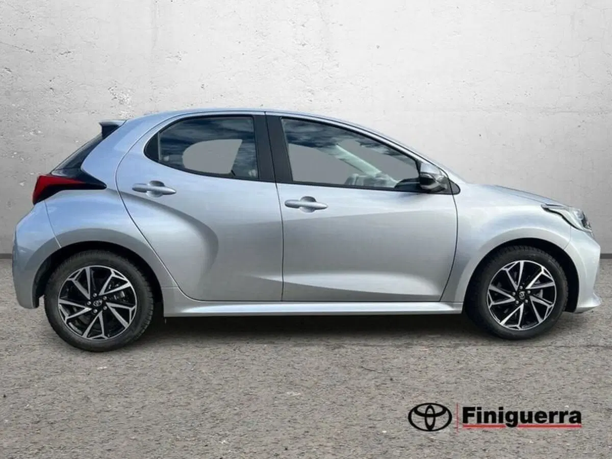 Toyota Yaris usata a Sondrio (6)