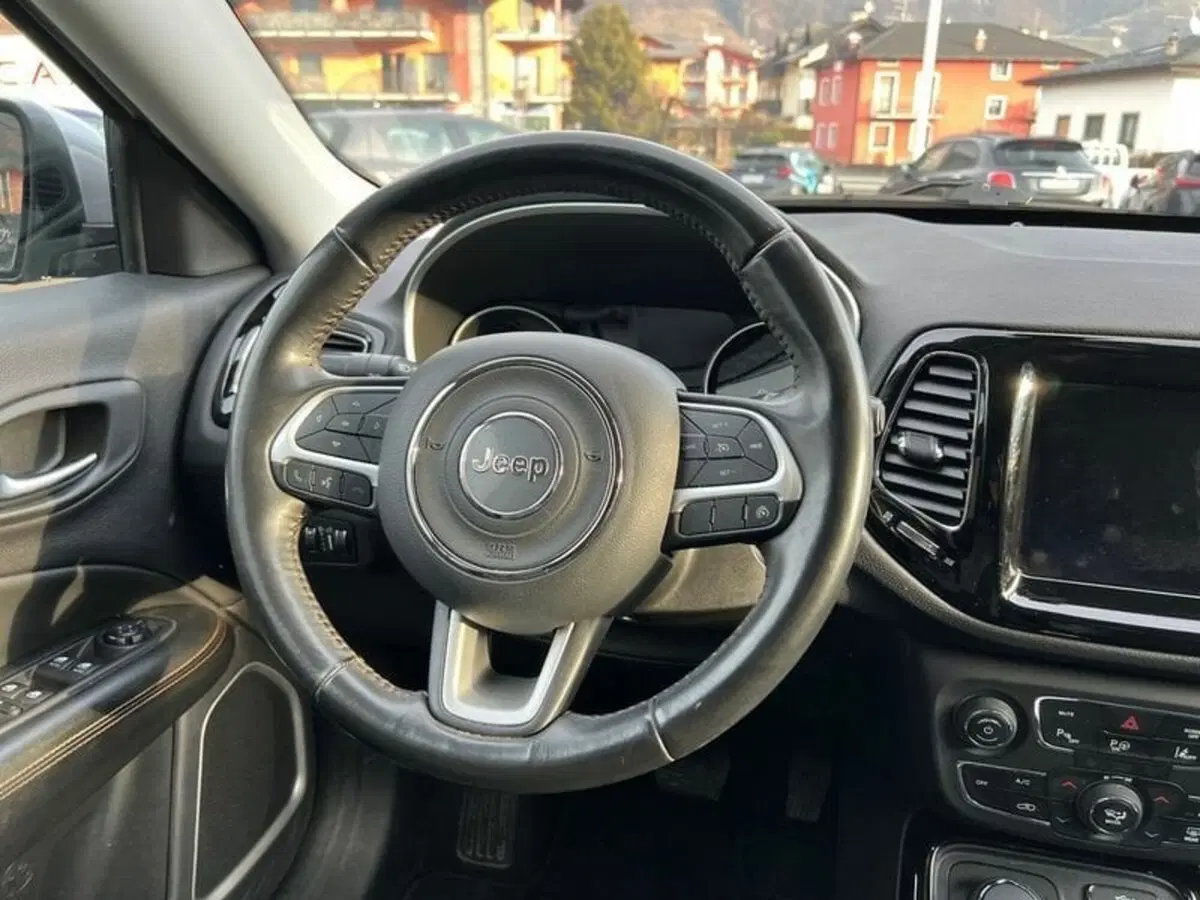 Jeep Compass usata a Sondrio (15)
