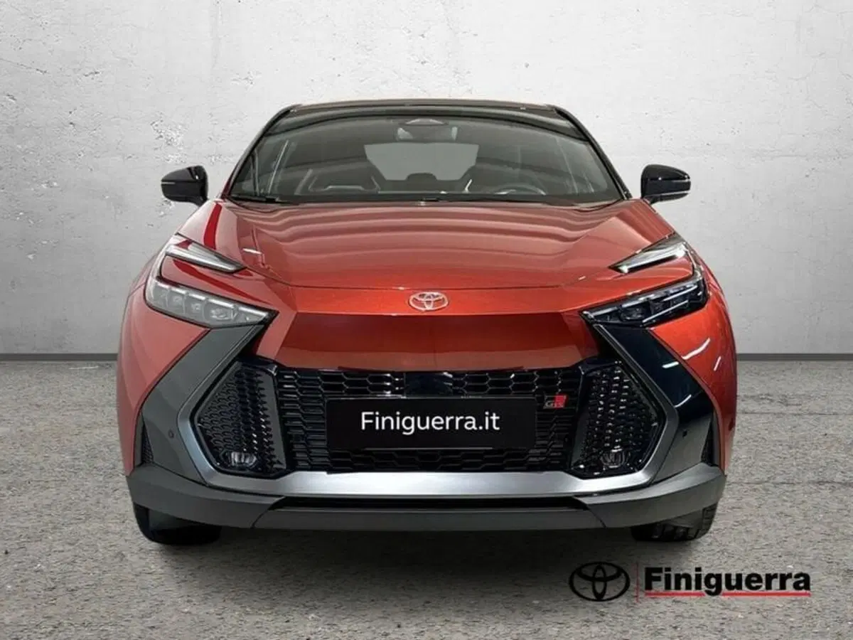 Toyota Toyota C-HR usata a Lecco (2)