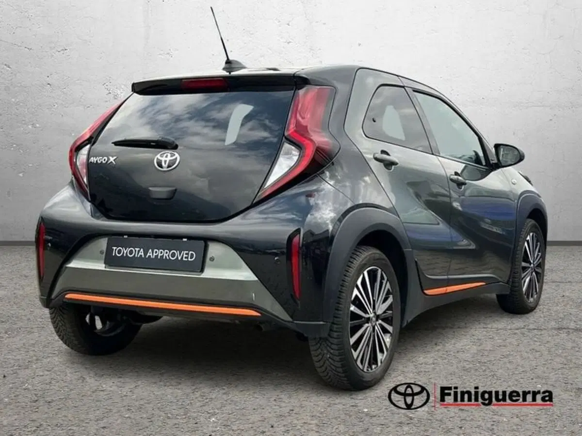 Toyota Aygo X usata a Sondrio (4)