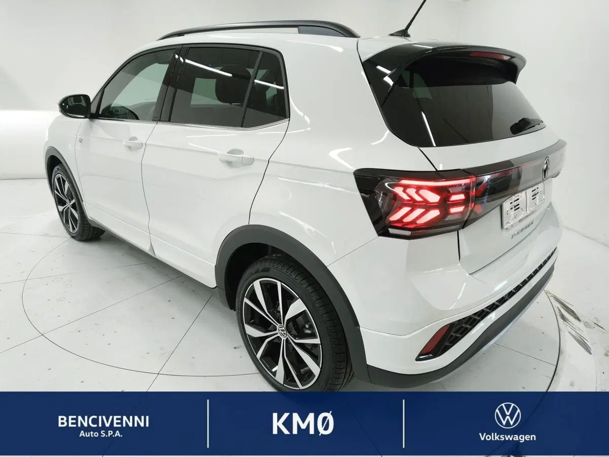 Volkswagen T-Cross nuova a Catanzaro (11)