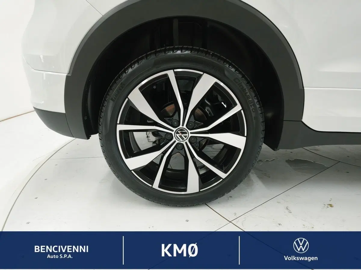 Volkswagen T-Cross nuova a Catanzaro (5)