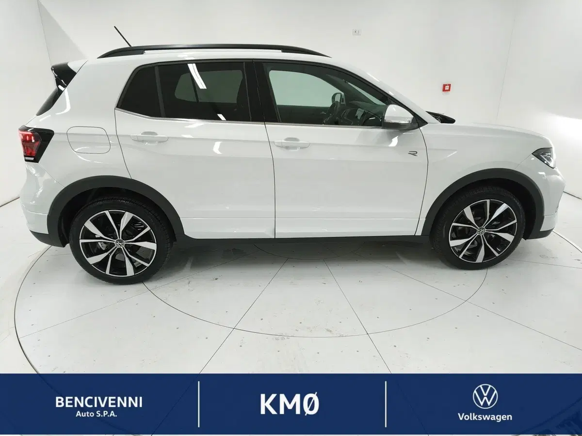 Volkswagen T-Cross nuova a Catanzaro (6)