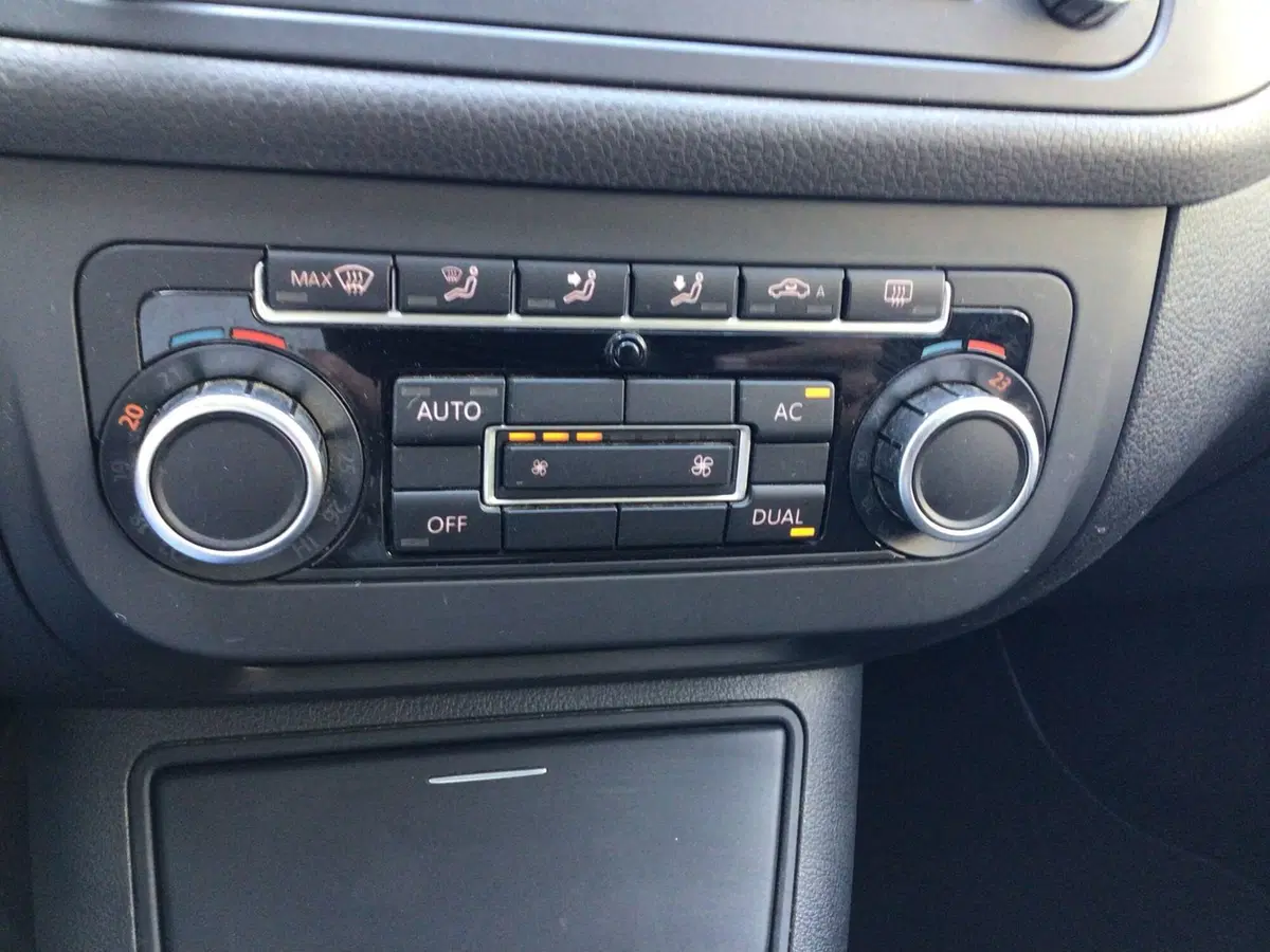 Volkswagen Golf Plus usata a Genova (16)
