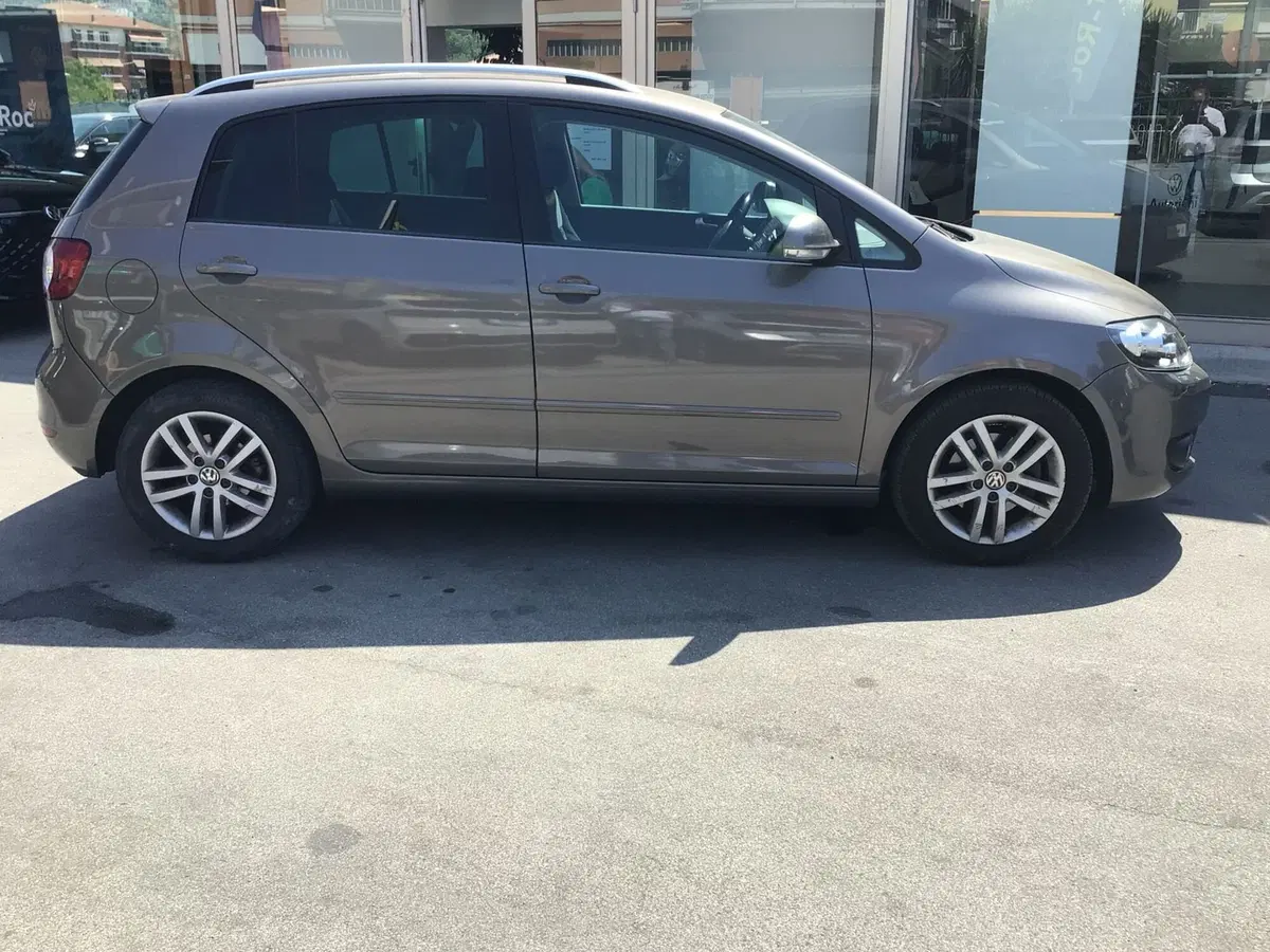 Volkswagen Golf Plus usata a Genova (4)