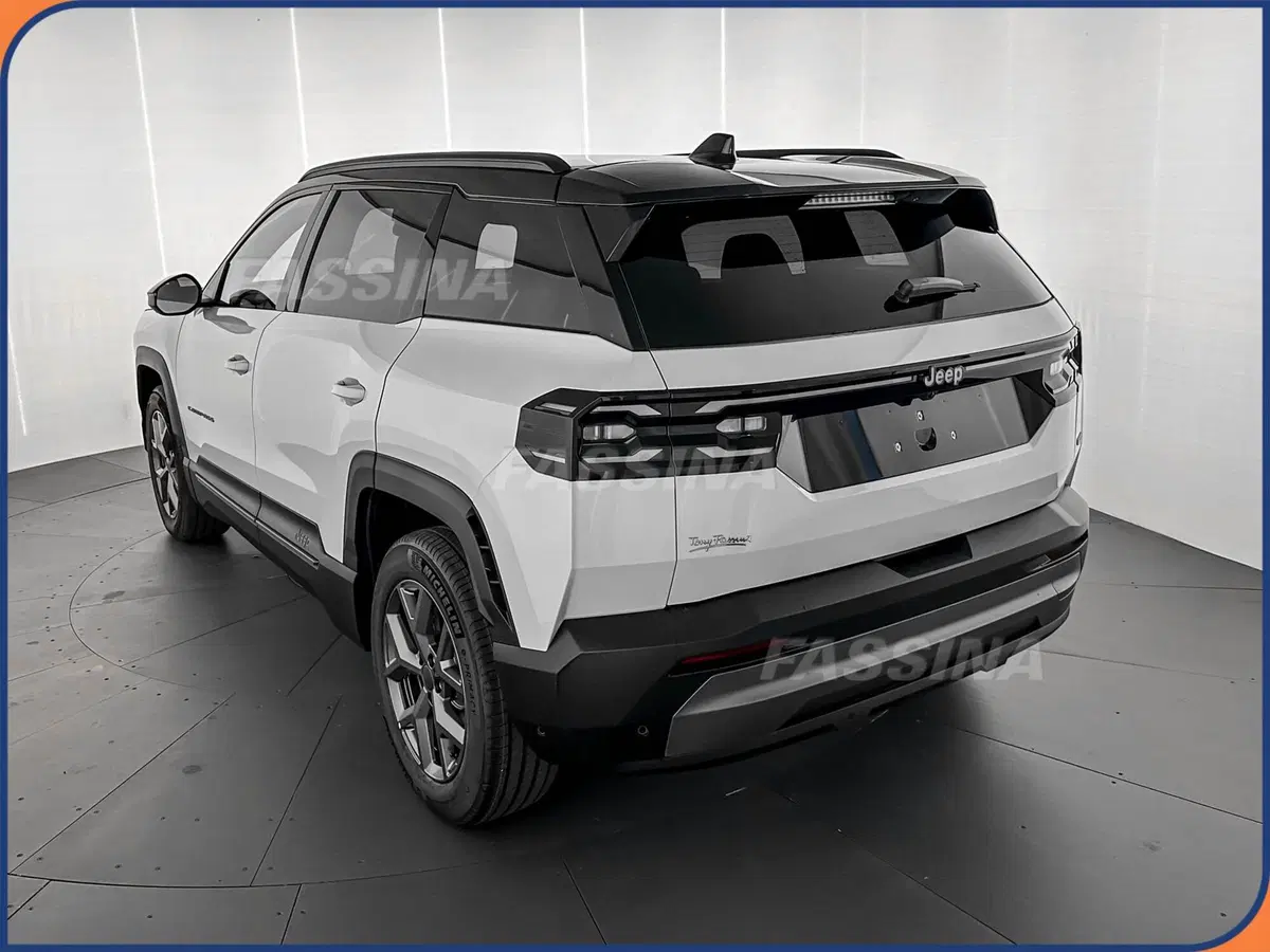 Jeep Compass nuova a Milano (4)
