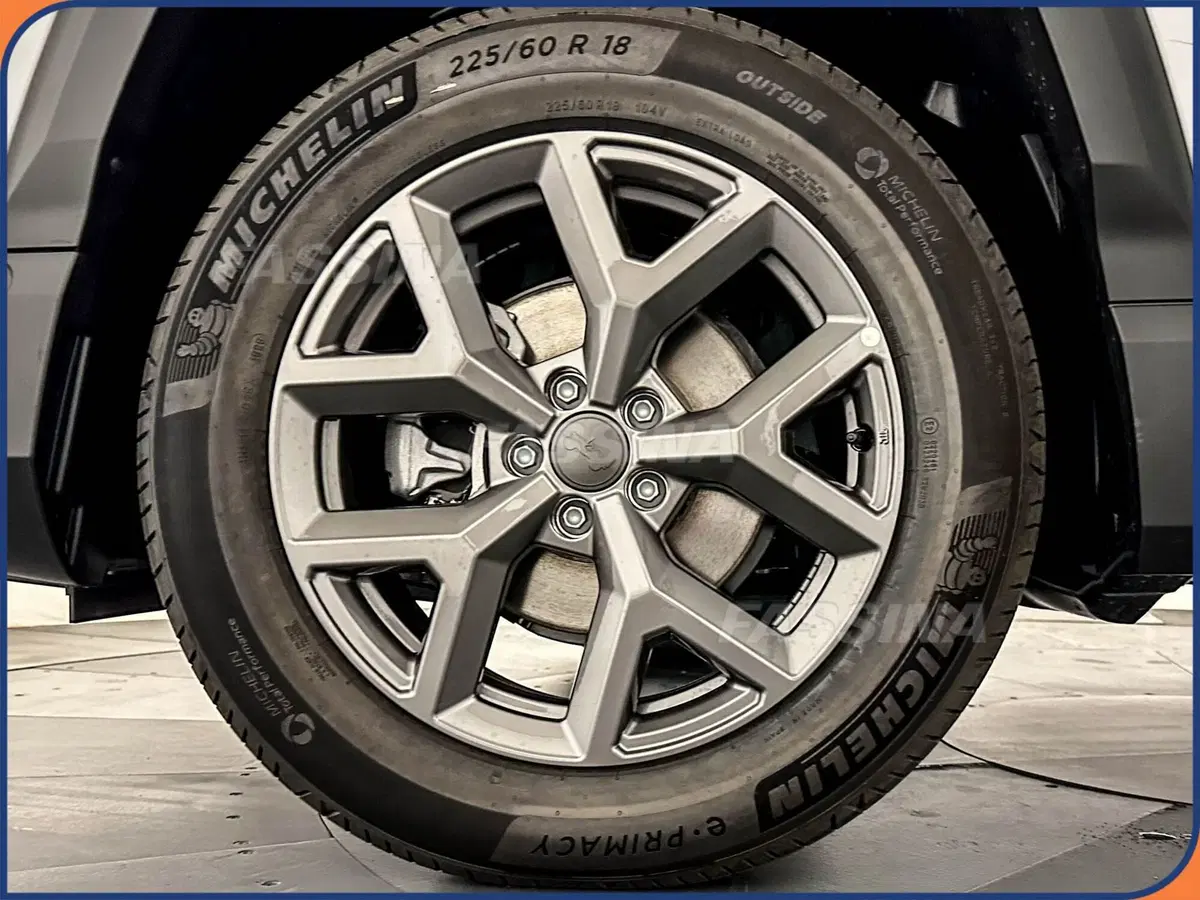 Jeep Compass nuova a Milano (7)