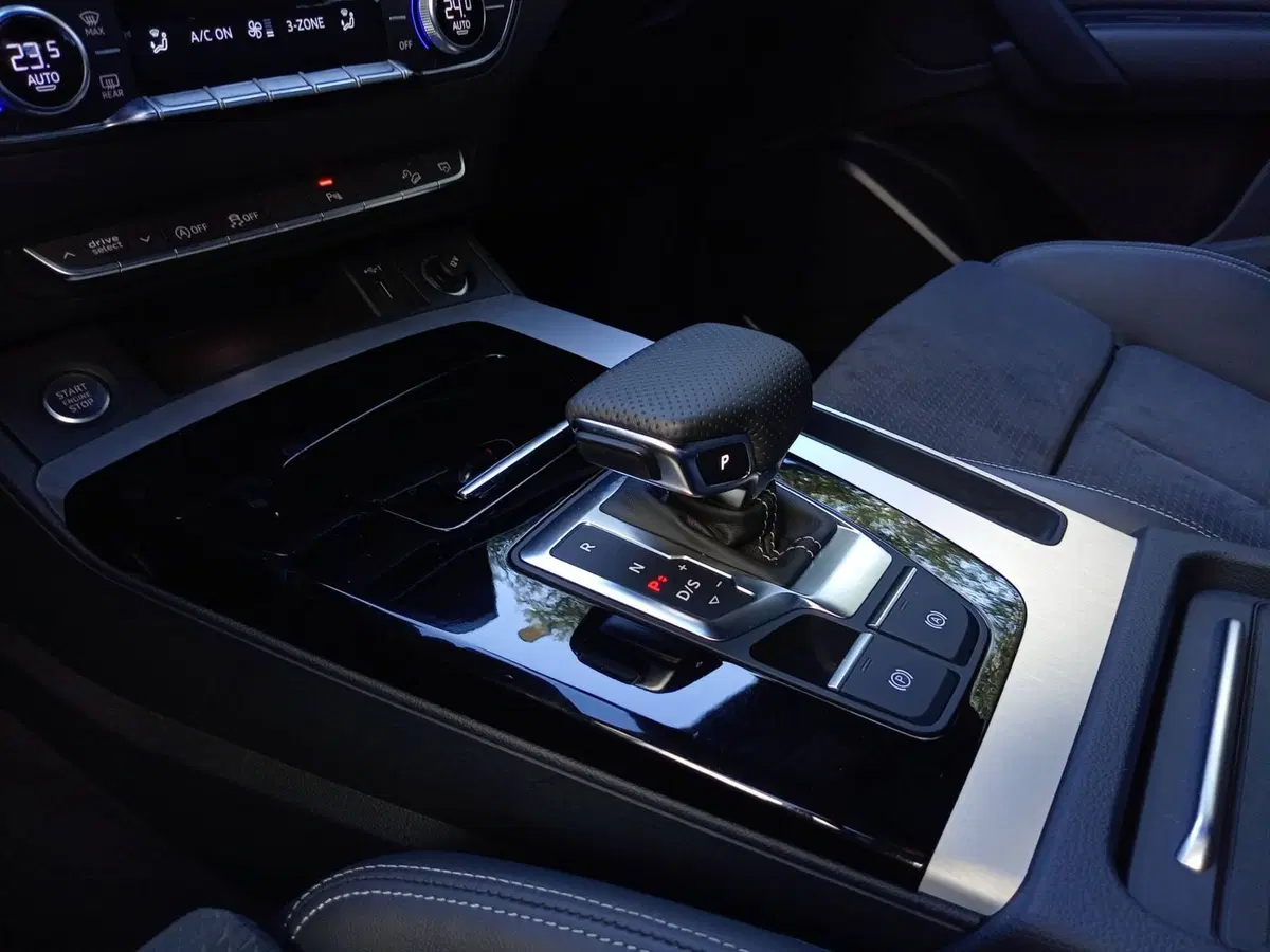 Audi Q5 Sportback usata a Bari (15)