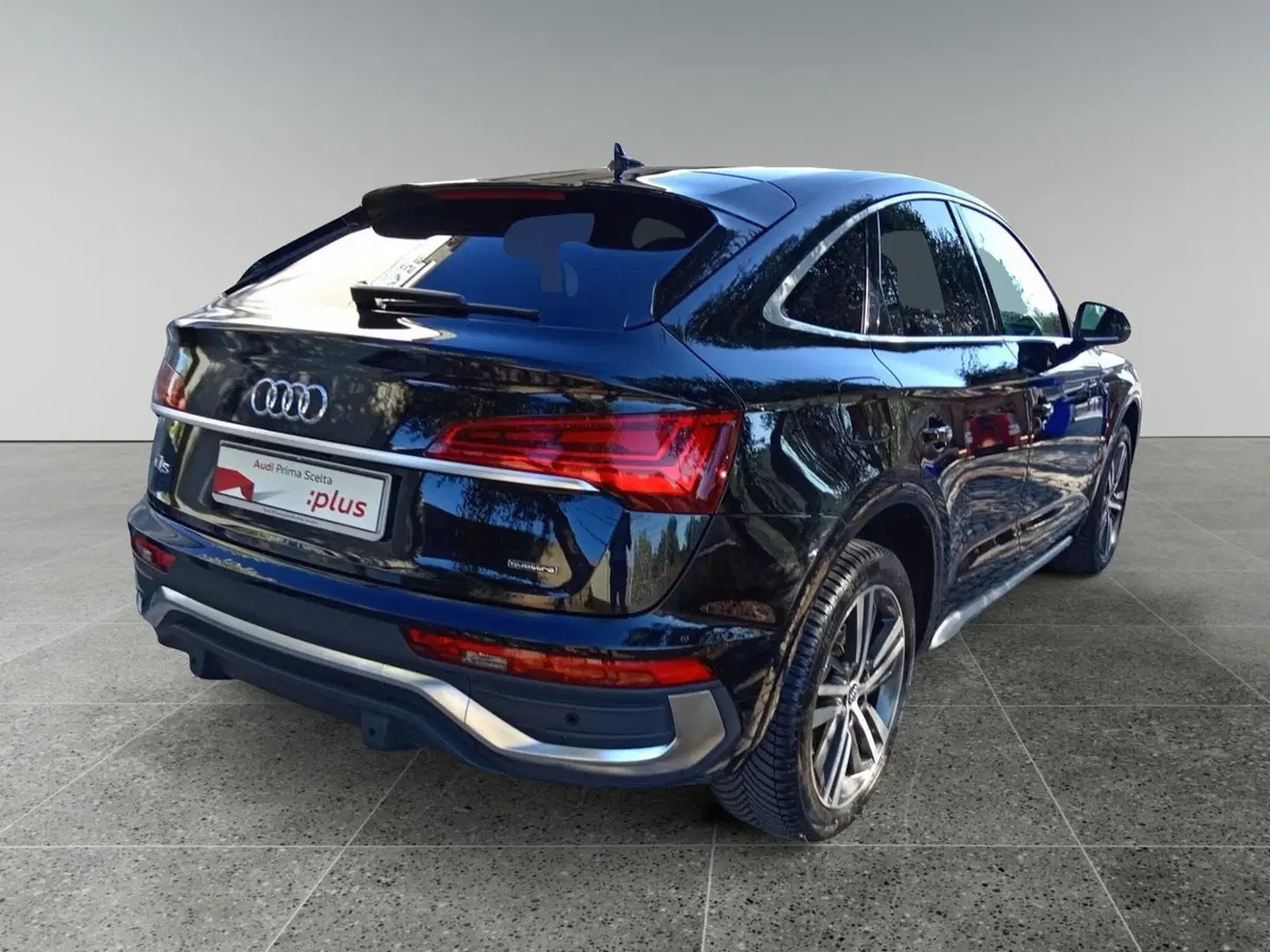 Audi Q5 Sportback usata a Bari (2)