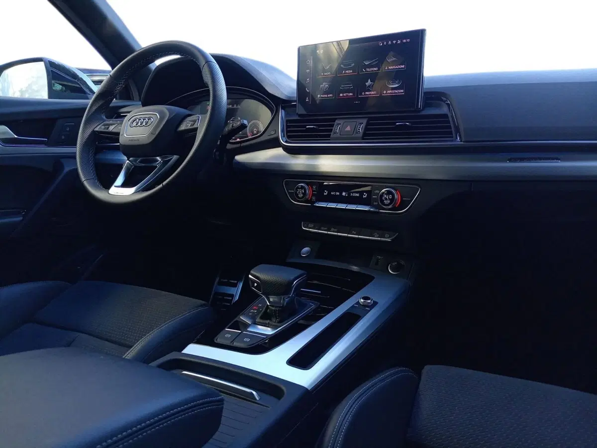 Audi Q5 Sportback usata a Bari (4)