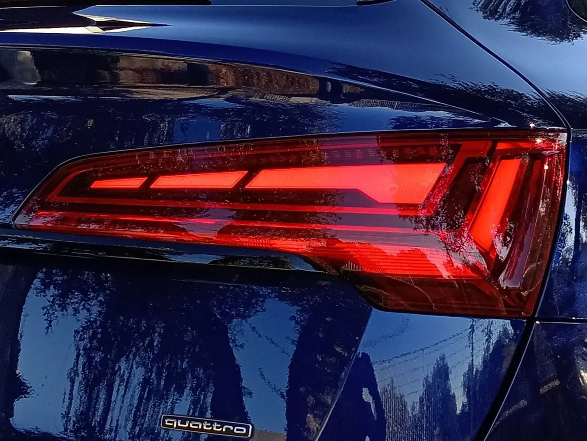 Audi Q5 Sportback usata a Bari (10)