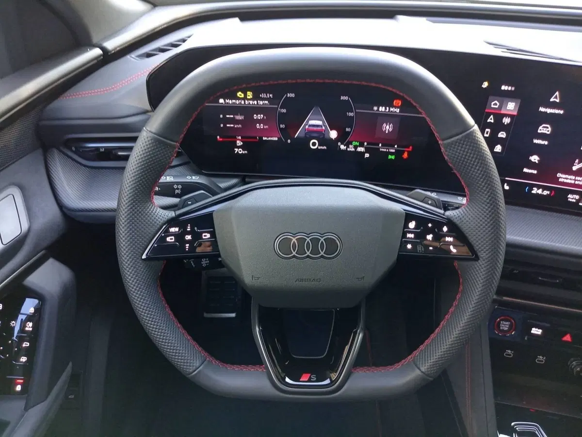 Audi Q5 Sportback usata a Bari (3)
