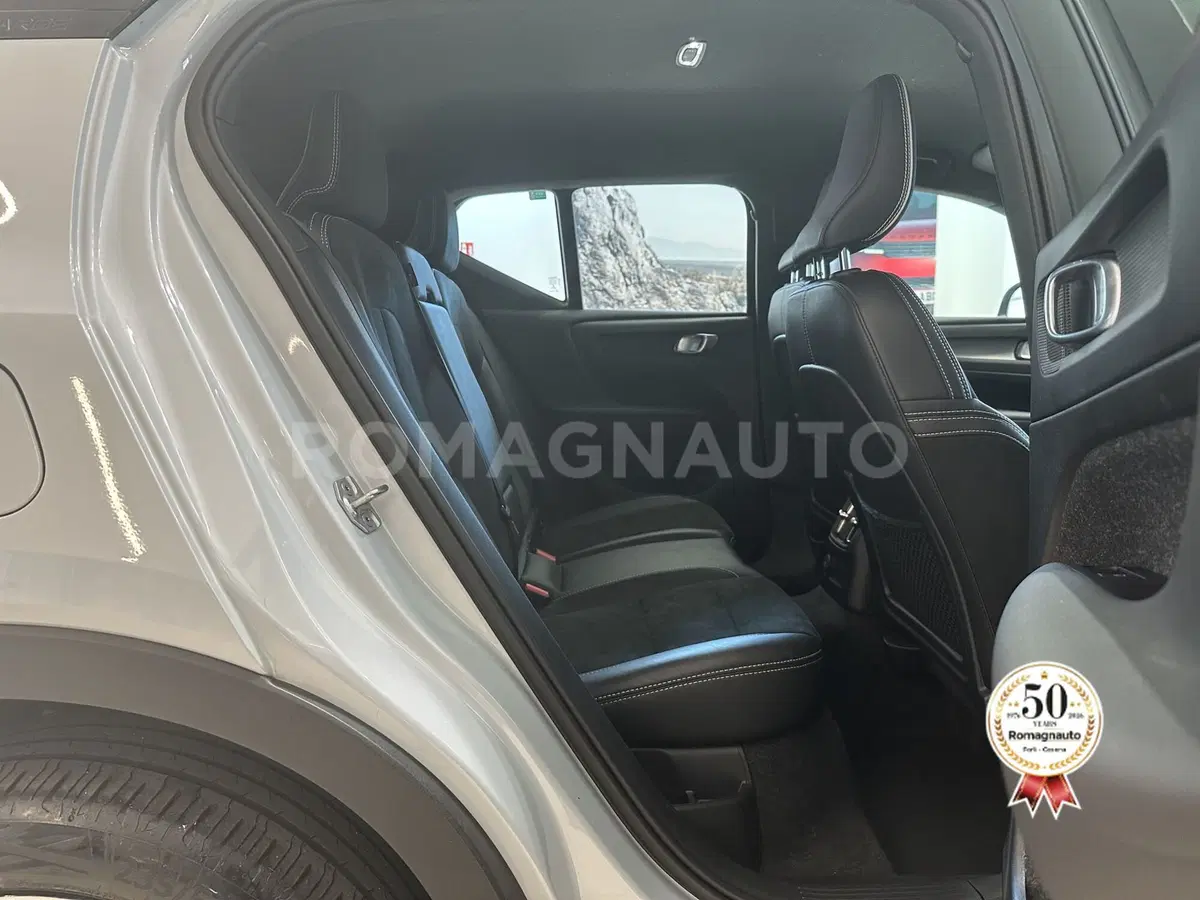 Volvo XC40 usata a Forlì-Cesena (11)