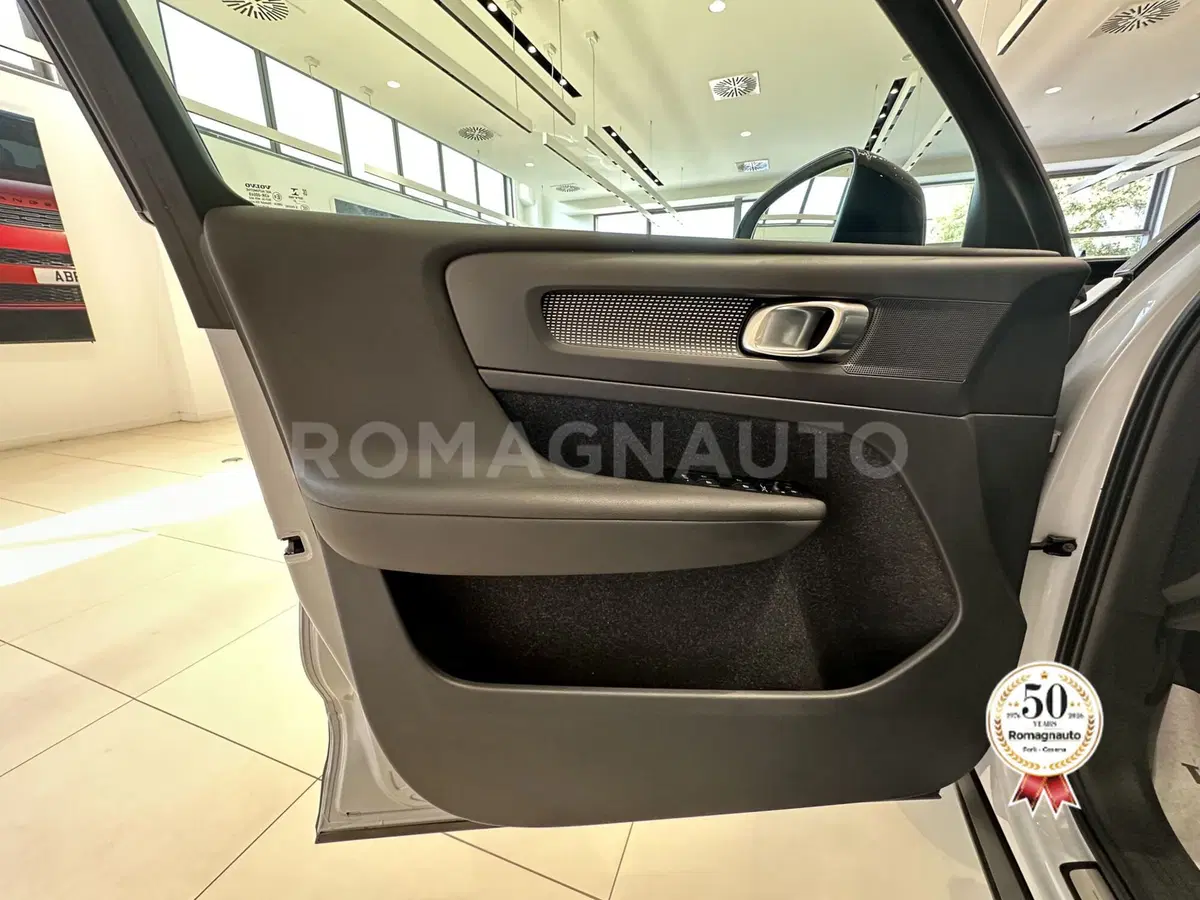 Volvo XC40 usata a Forlì-Cesena (15)
