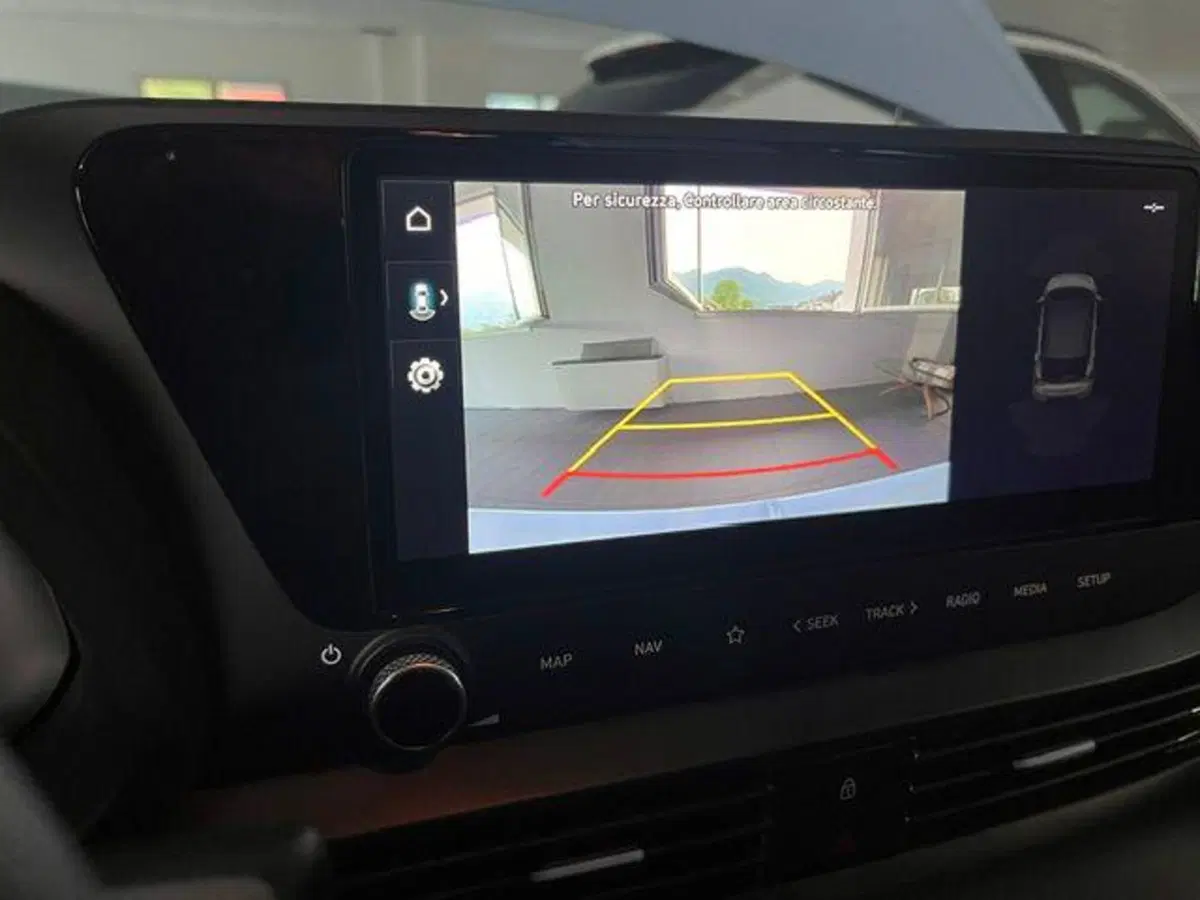 Hyundai i20 nuova a Verbano Cusio Ossola (18)