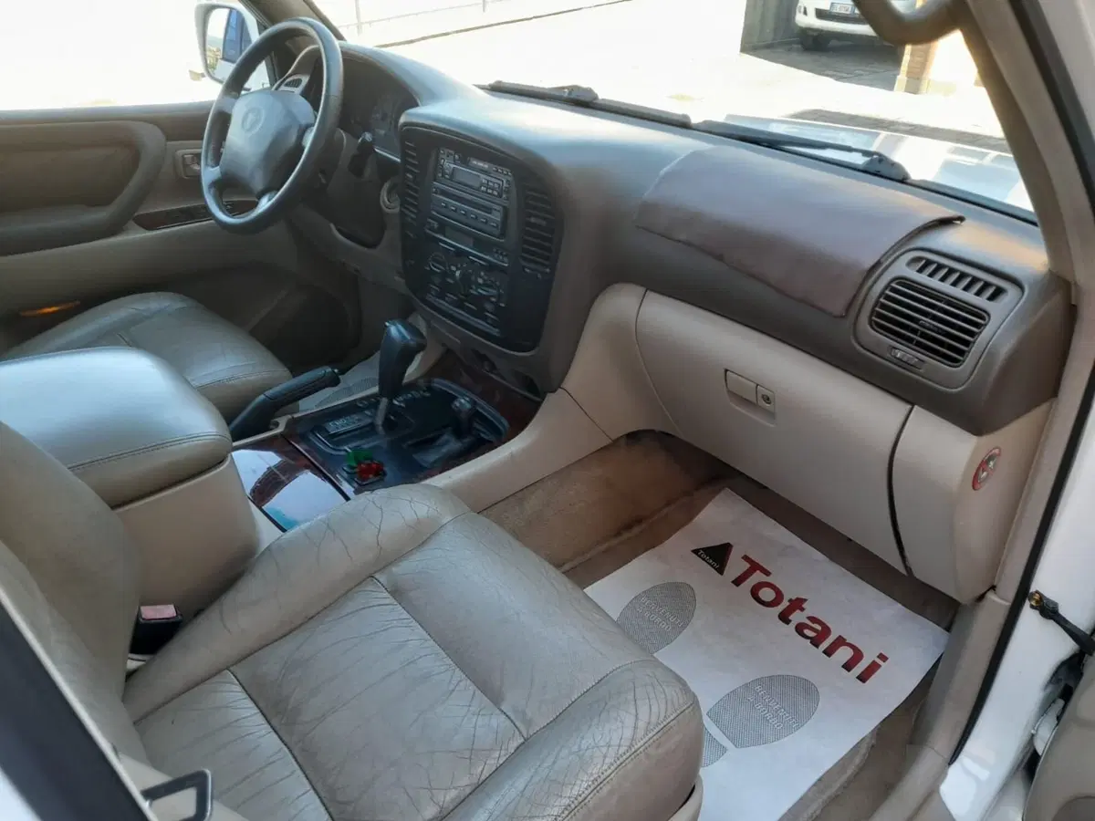 Toyota Land Cruiser usata a L'Aquila (17)