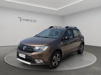 Dacia Sandero Stepway 1.0 TCe 100 CV ECO-G Access del 2020 usata a Civitanova Marche