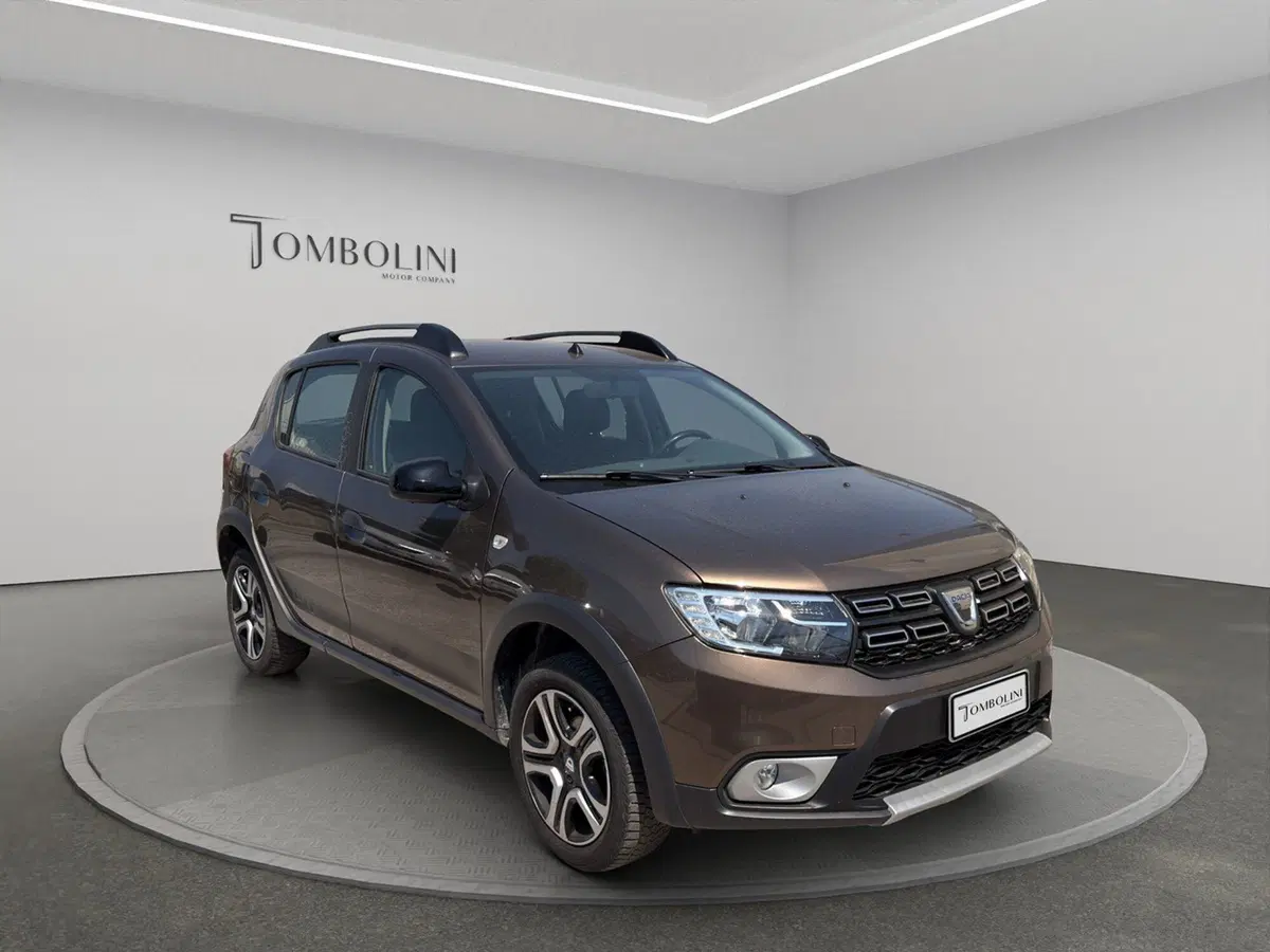 Dacia Sandero usata a Macerata (2)