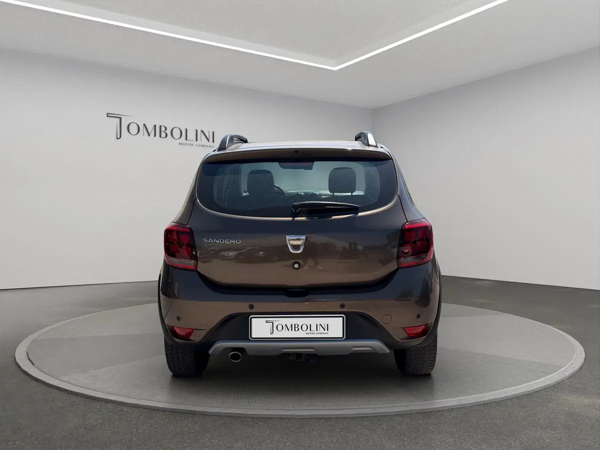 Dacia Sandero usata a Macerata (8)