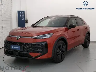 Volkswagen T-Roc 1.5 etsi R-Line 150cv dsg nuova a Busto Arsizio