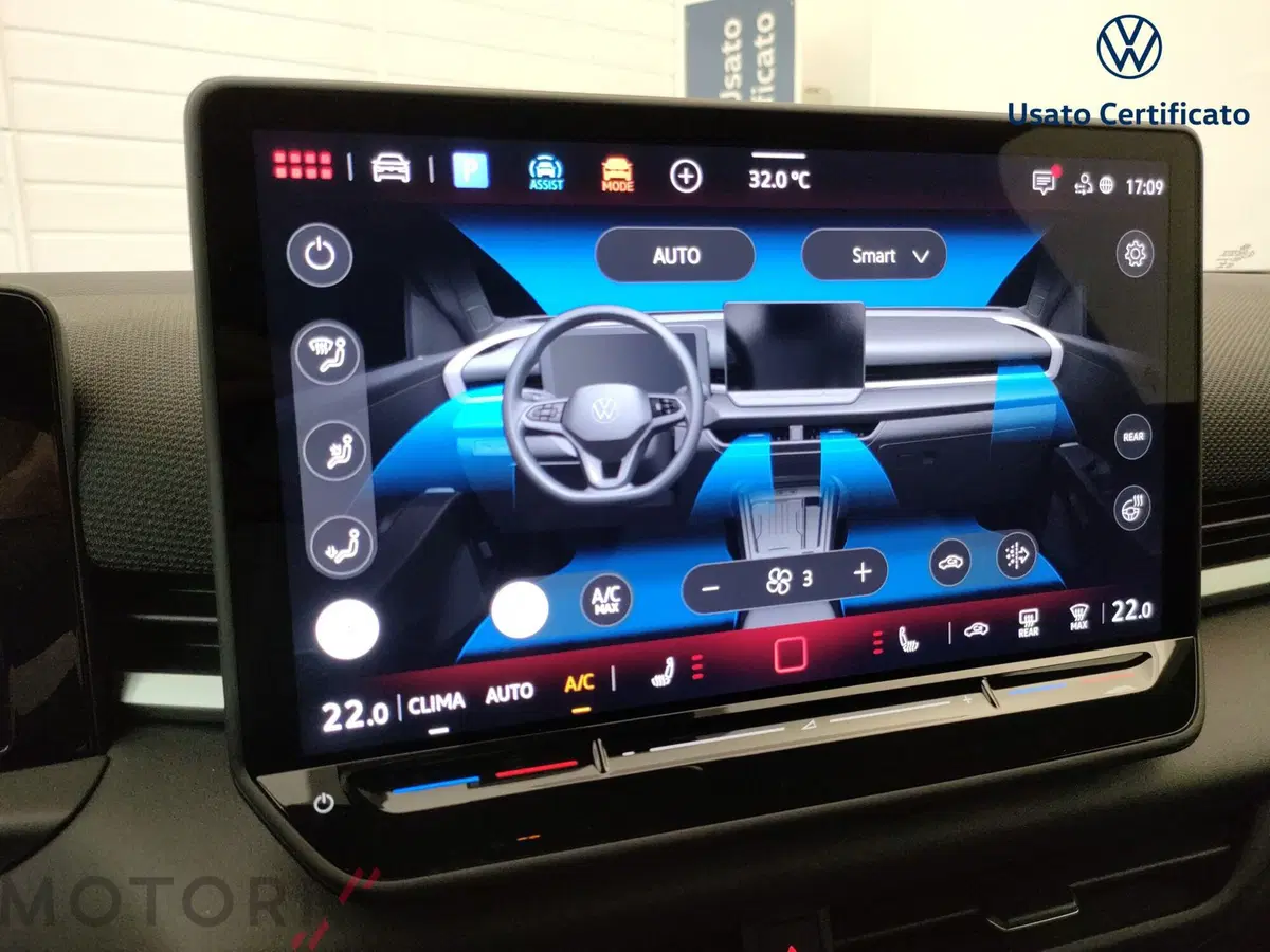Volkswagen T-Roc nuova a Varese (15)