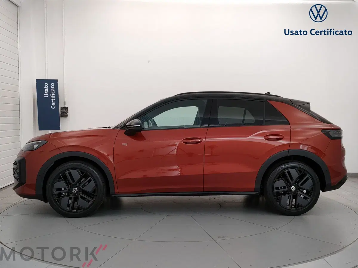 Volkswagen T-Roc nuova a Varese (3)