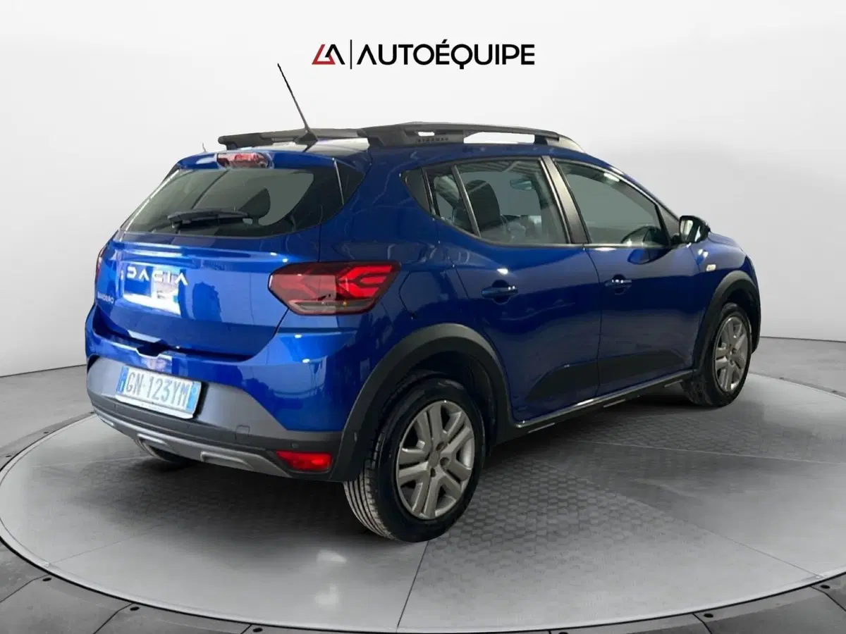 Dacia Sandero usata a Roma (5)