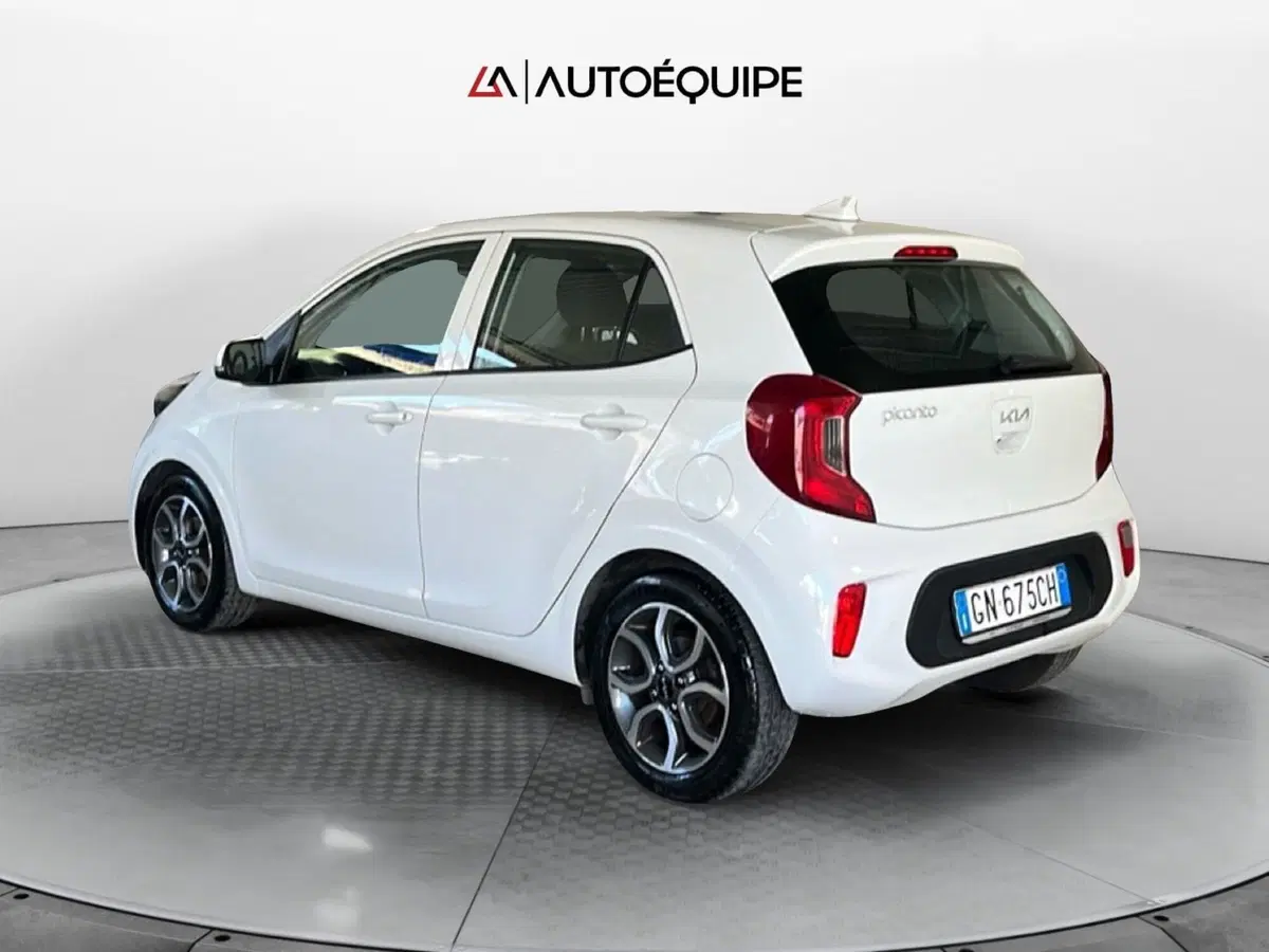 Kia Picanto usata a Roma (3)