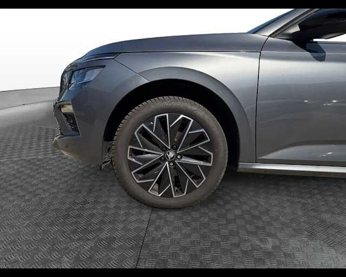 Skoda Kamiq usata a Ravenna (9)