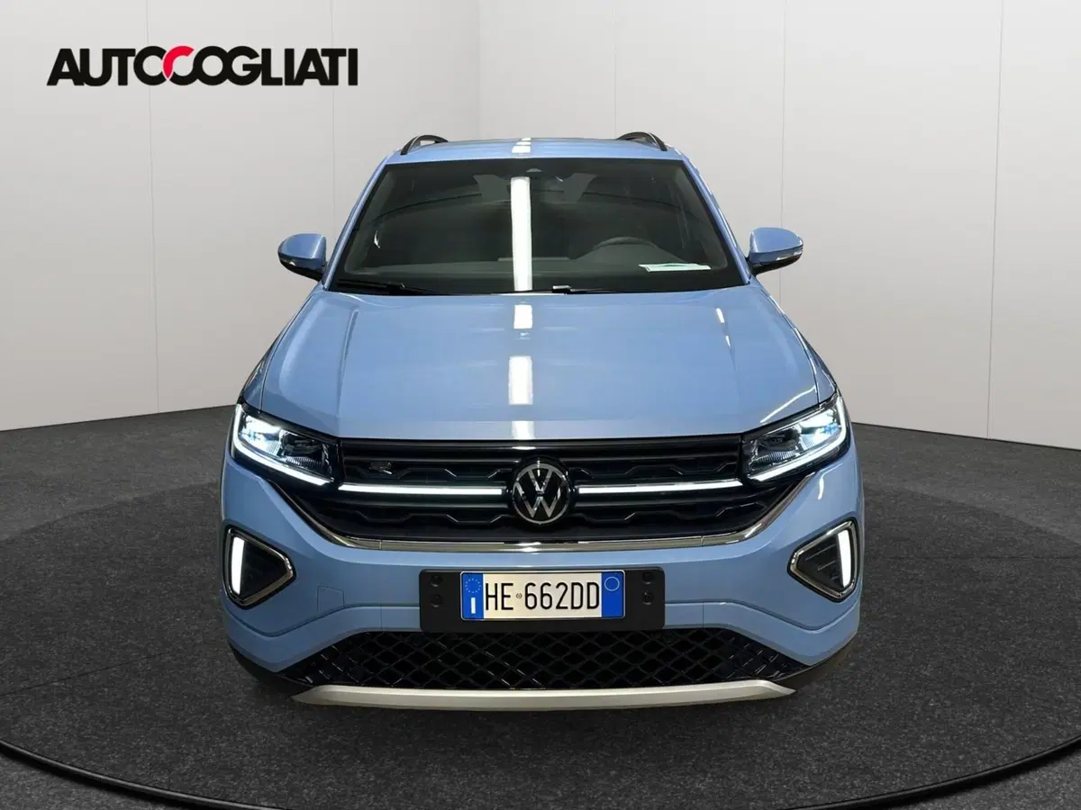 Volkswagen T-Cross nuova a Lecco (2)