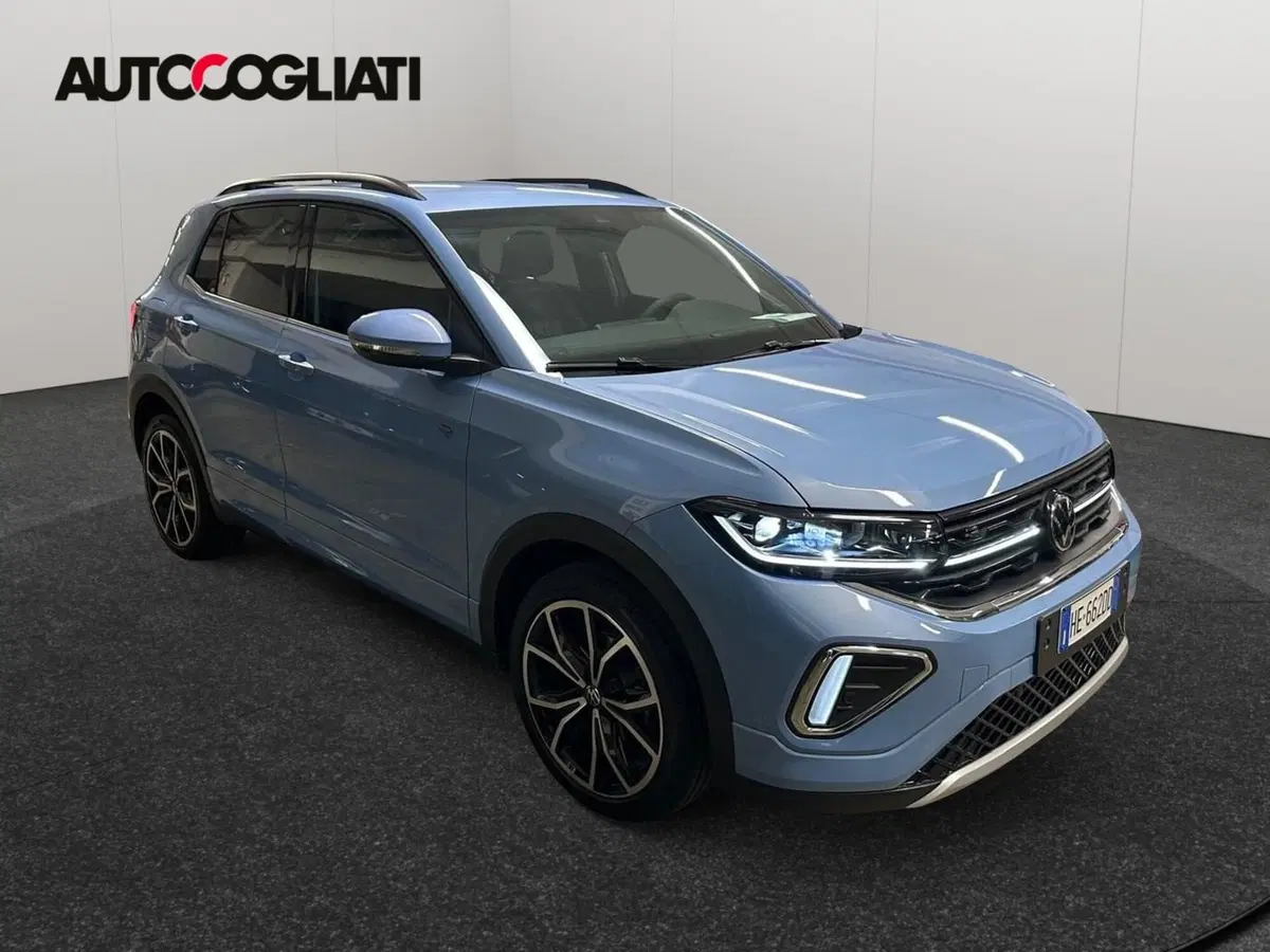 Volkswagen T-Cross nuova a Lecco (3)