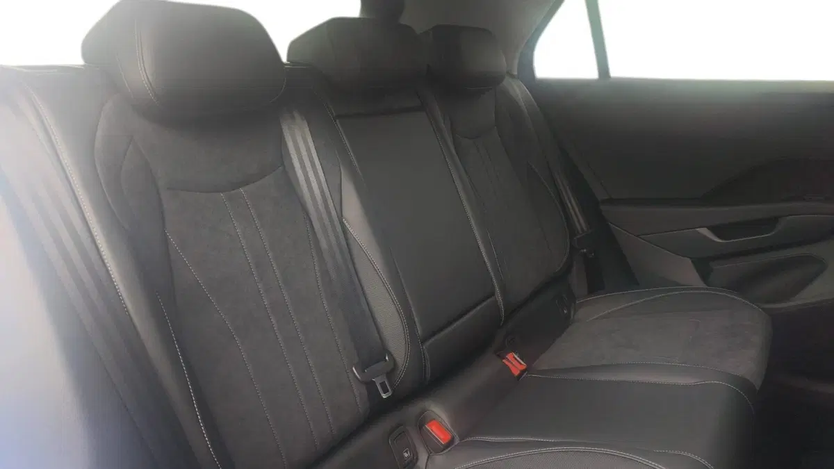 Volkswagen T-Roc nuova a Lecco (10)